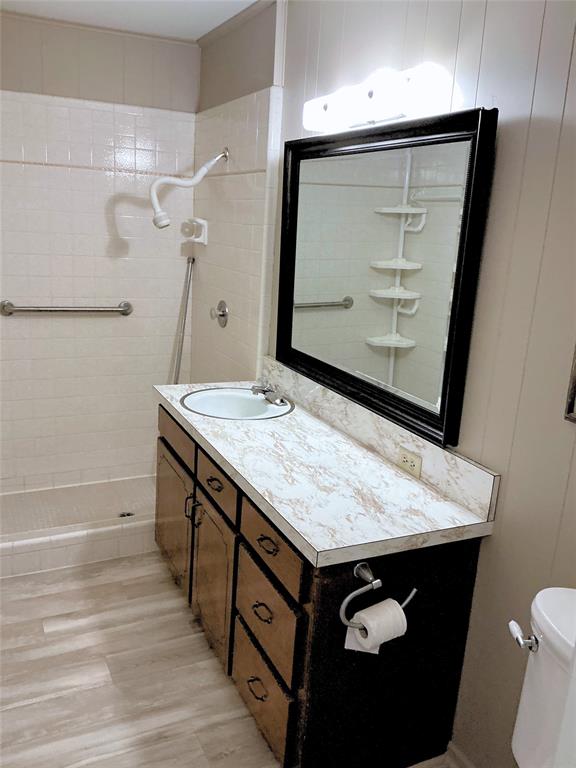 1818 Boot Hill Road Granbury, TX 76049 - Photo 14 of 23 a view of kitchen island