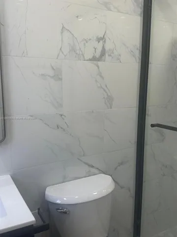 $2,400 | 6805 Abbott Avenue, Unit 1, Miami Beach, FL 33141