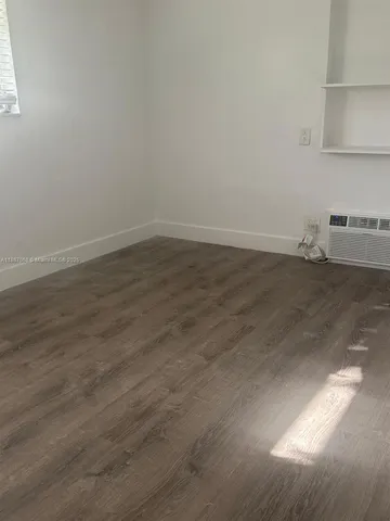 $2,400 | 6805 Abbott Avenue, Unit 1, Miami Beach, FL 33141