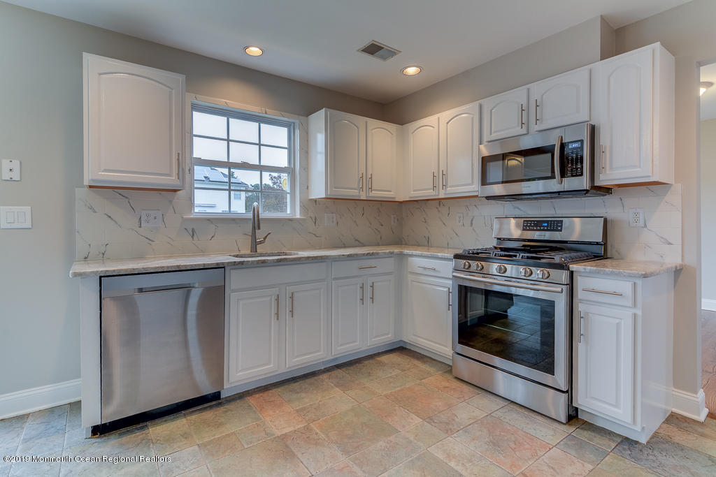 12 Andrew Street Howell, NJ 07731 - Photo 6 of 21 0006__SMALL