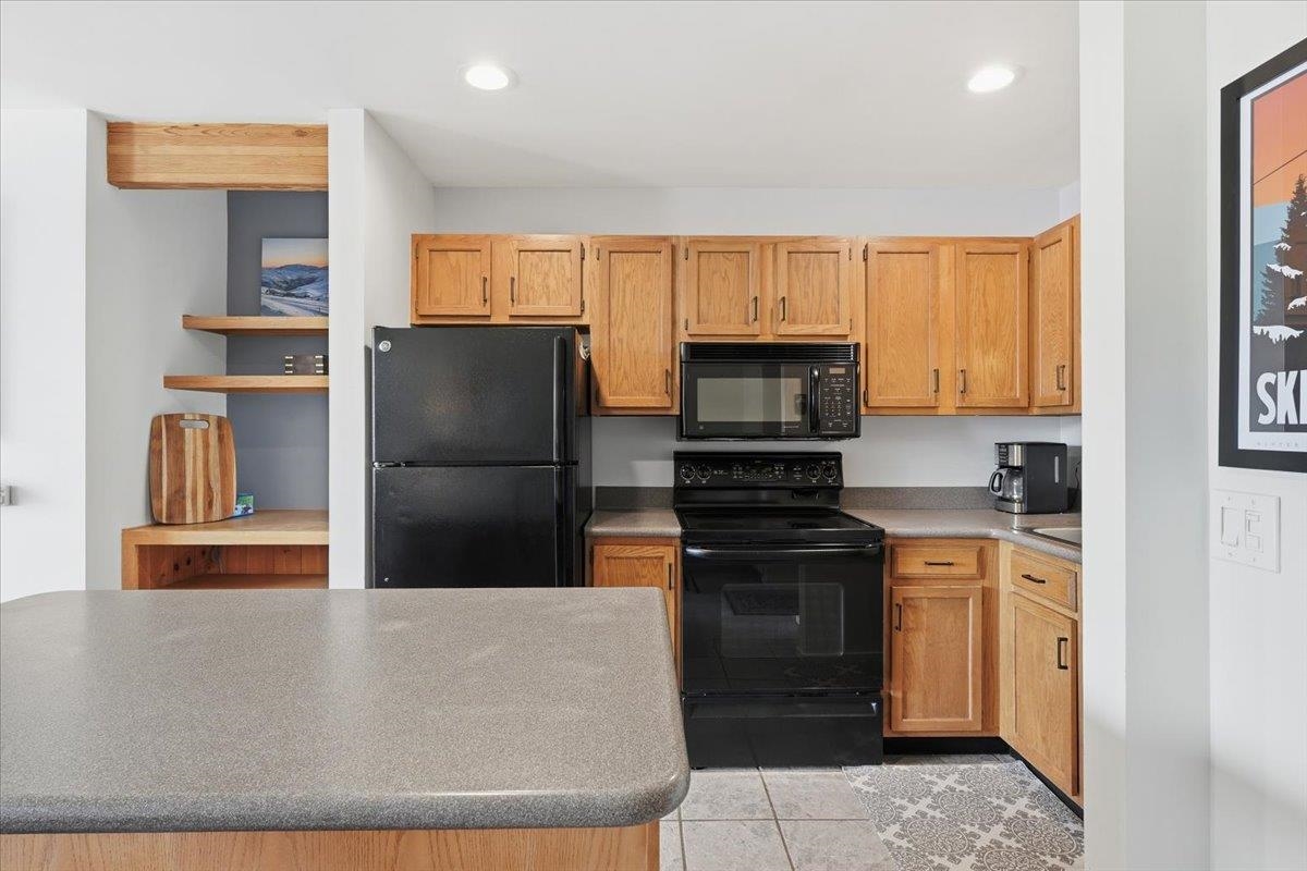 205 Mountainside Drive, Unit 35 Warren, VT 05674 - Photo 15 of 33