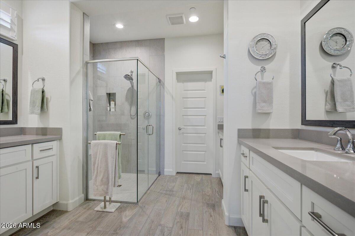 18209 East Paria Canyon Drive Rio Verde, AZ 85263 - Photo 20 of 29 20-Primary Bathroom