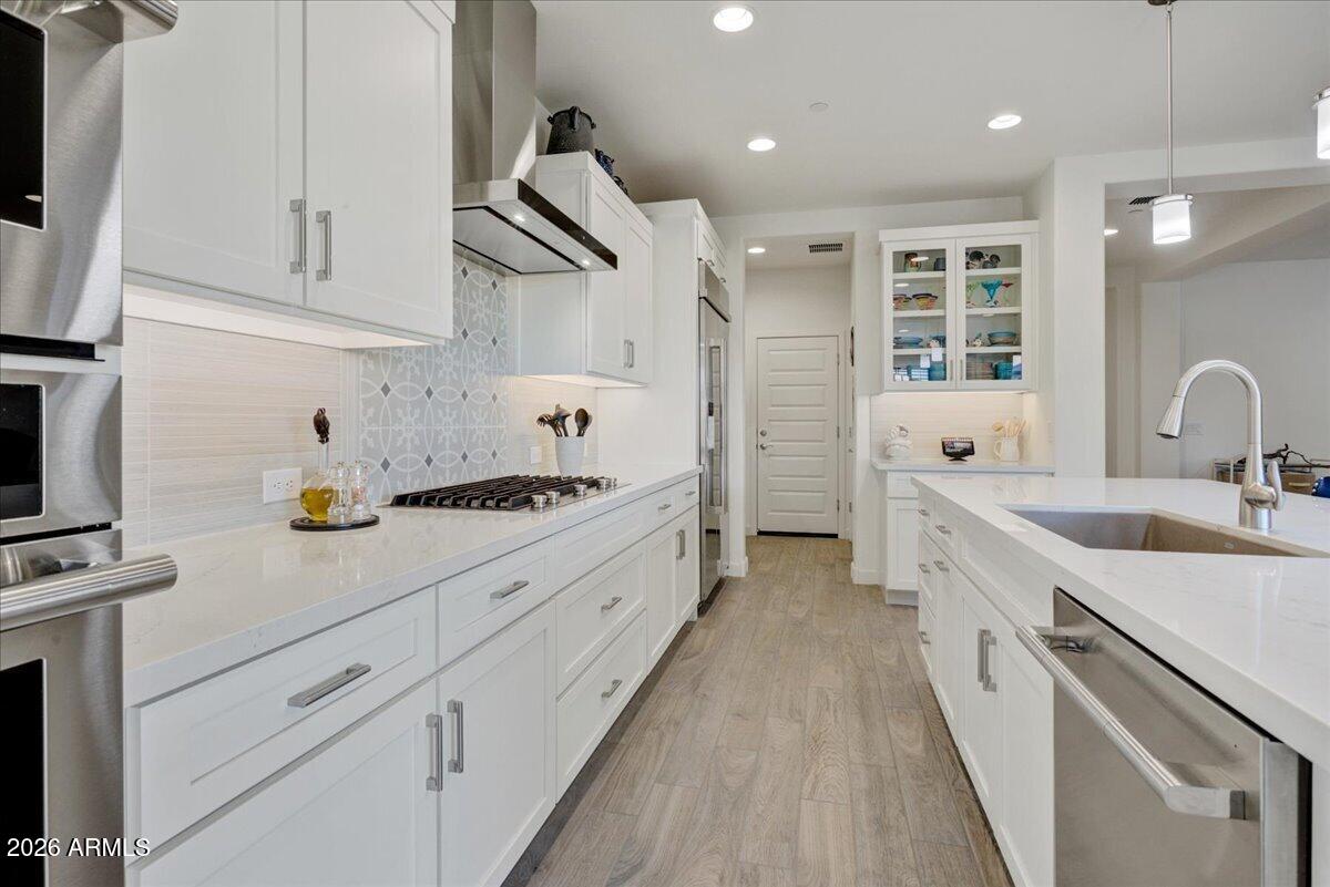 18209 East Paria Canyon Drive Rio Verde, AZ 85263 - Photo 8 of 29 08-Kitchen Details