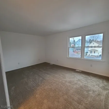 $3,000 | 1 Union Street, Netcong, NJ 07857
