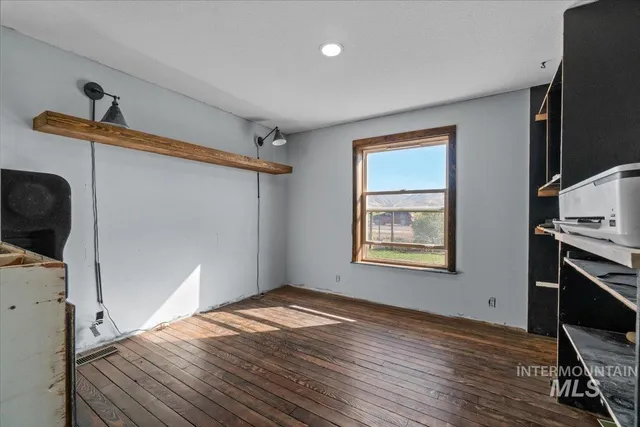 $383,900 | 2284 Weiser River Road, Weiser, ID 83672