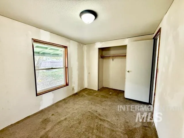 $383,900 | 2284 Weiser River Road, Weiser, ID 83672