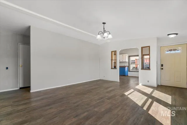 $383,900 | 2284 Weiser River Road, Weiser, ID 83672