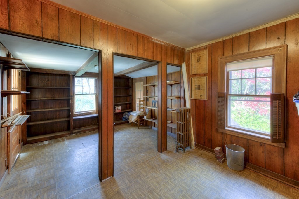 24 Hadwen Road Worcester, MA 01602 - Photo 39 of 42