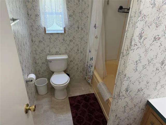 $140,000 | 26 Canal Way, Lake Panasoffkee, FL 33538