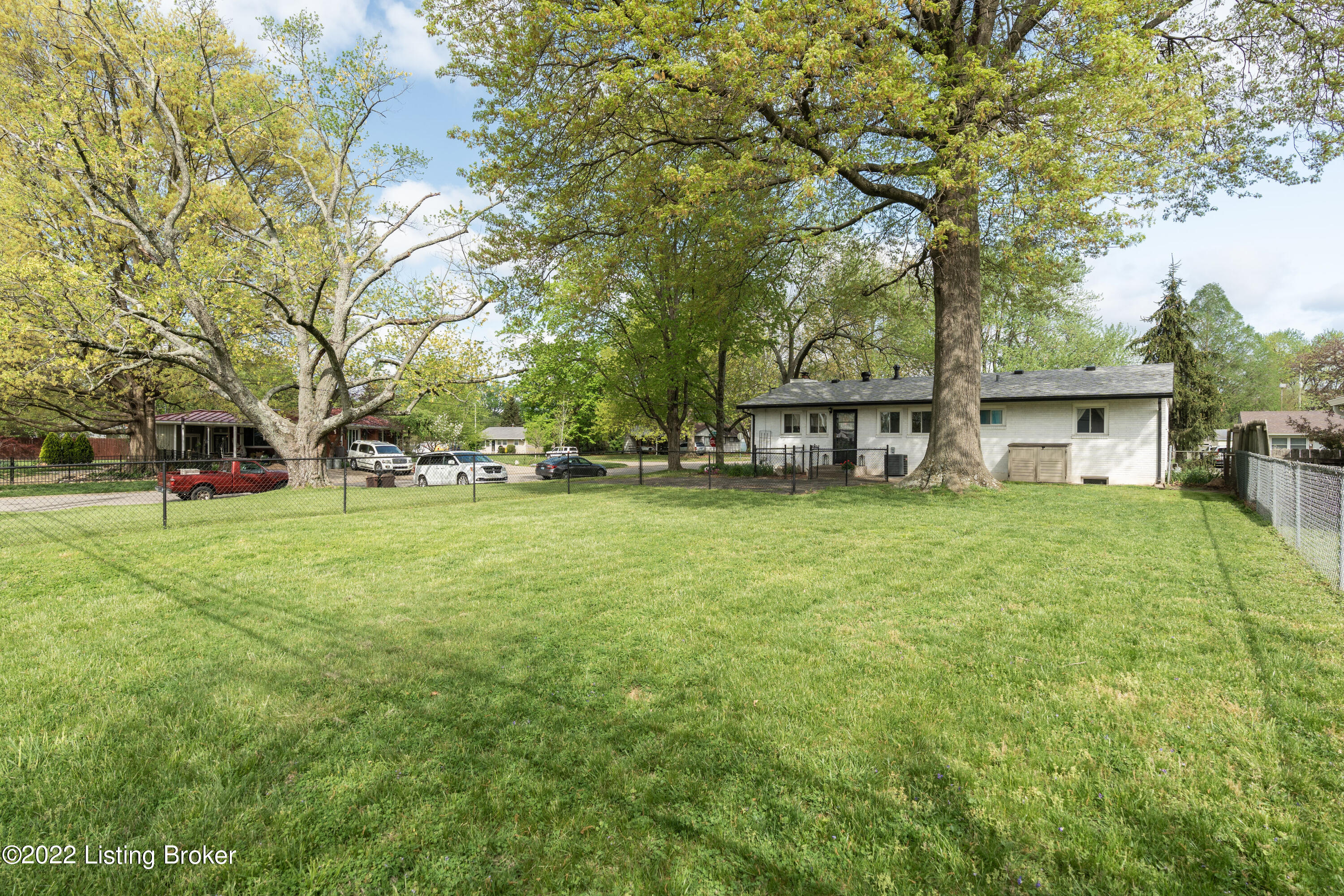 3330 Radiance Road Louisville, KY 40220 - Photo 28 of 31 Rear View3