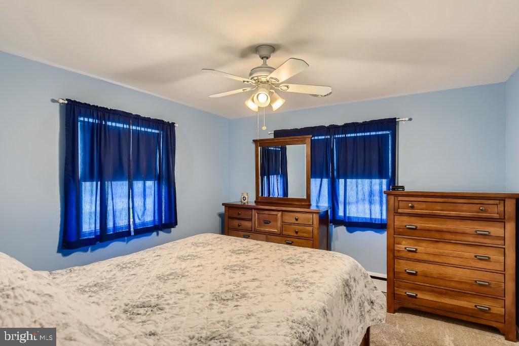 115 Homeland Road Pasadena, MD 21122 - Photo 16 of 40 Primary Bedroom
