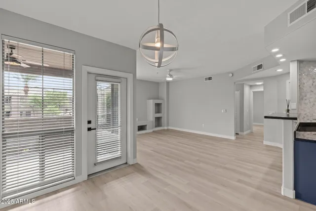 $2,500 | 11680 East Sahuaro Drive, Unit 2017, Scottsdale, AZ 85259