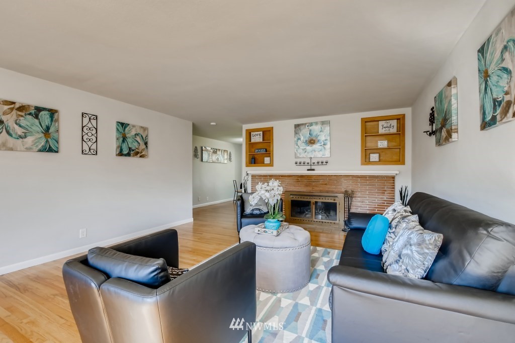 5614 Highland Road Everett, WA 98203 - Photo 3 of 19