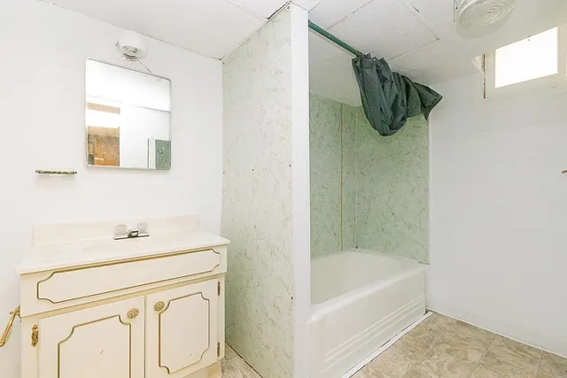 $219,000 | 1002 Wyoming Street, Rock Springs, WY 82901