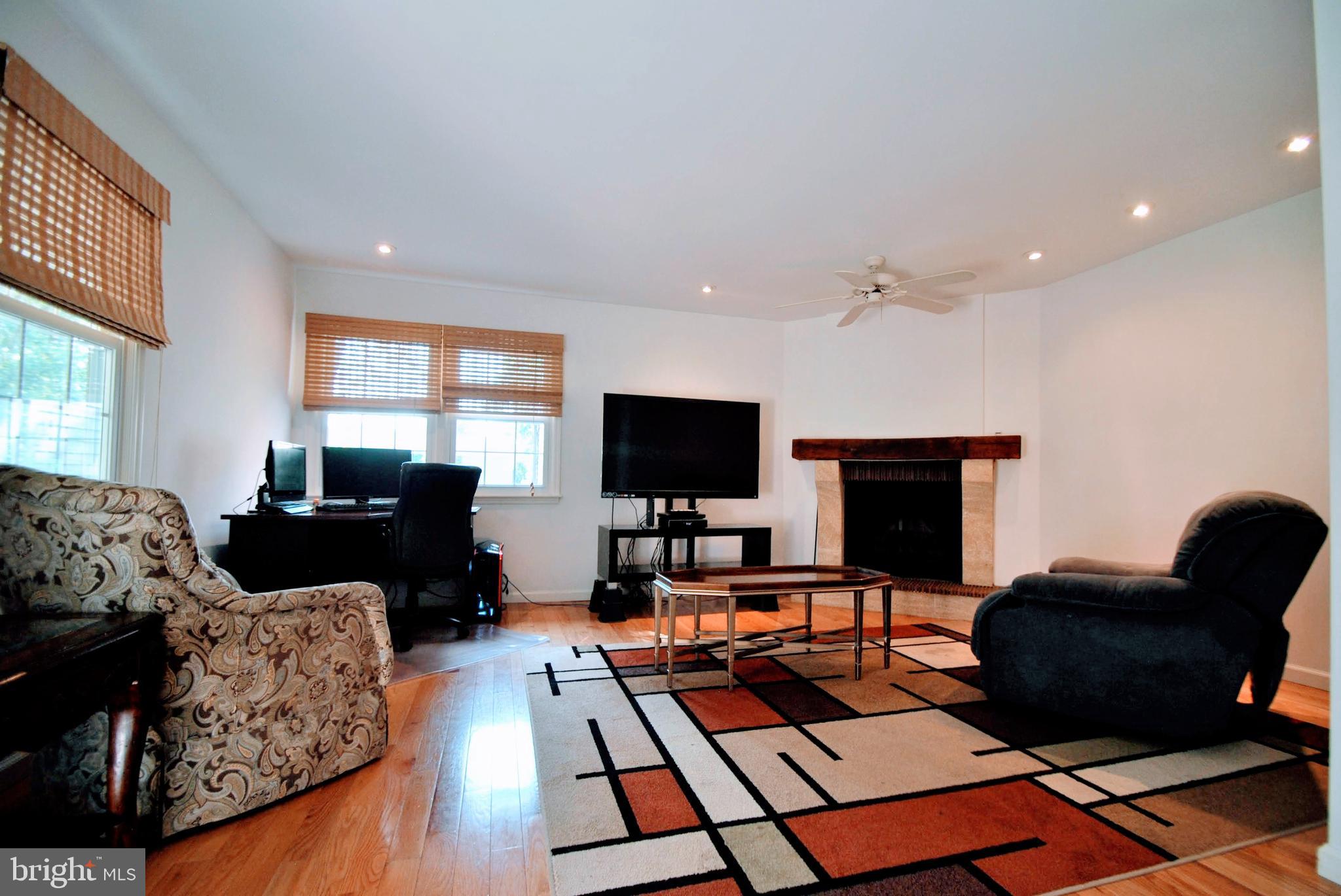 5 Sandy Ridge Drive Doylestown, PA 18901 - Photo 7 of 28
