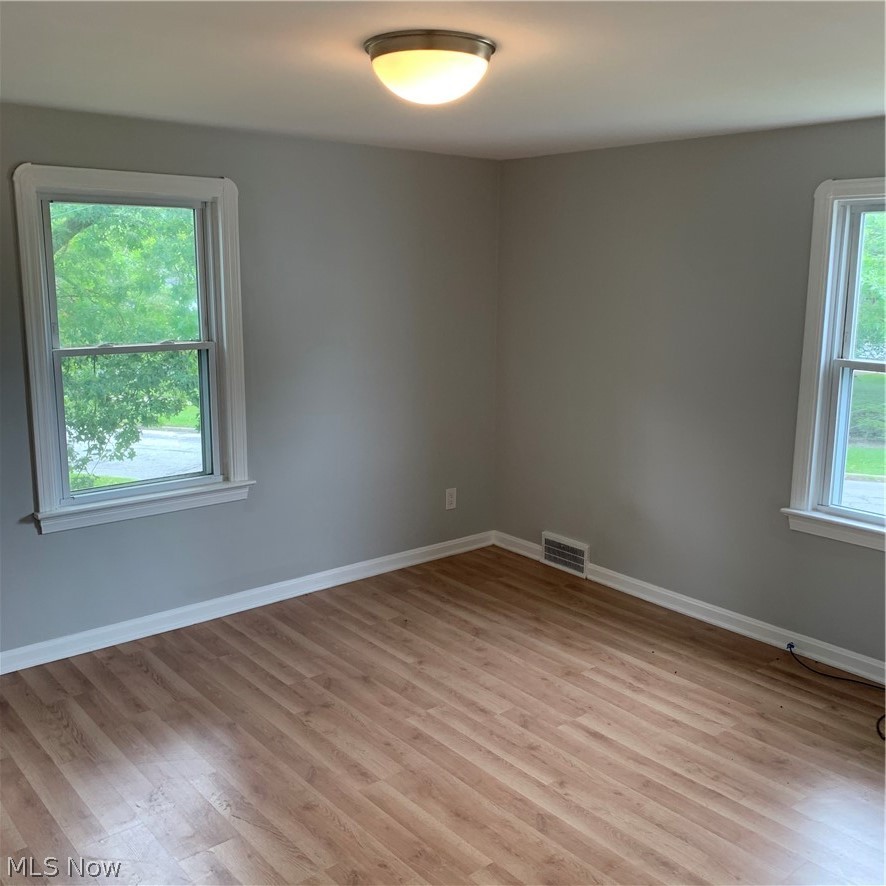 4237 Bluestone Road South Euclid, OH 44121 - Photo 18 of 35