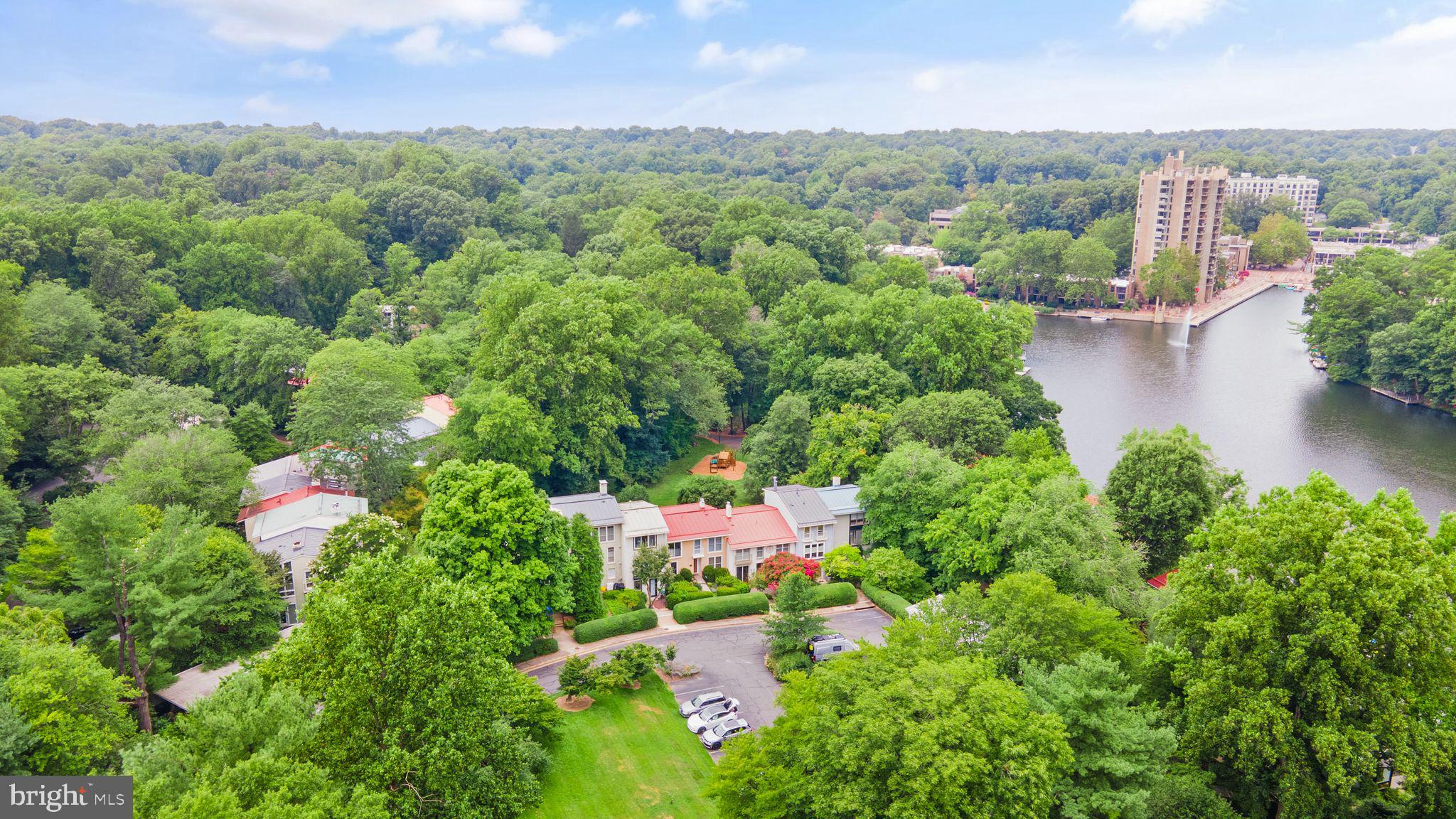 11428 Orchard Lane Reston, VA 20190 - Photo 50 of 59