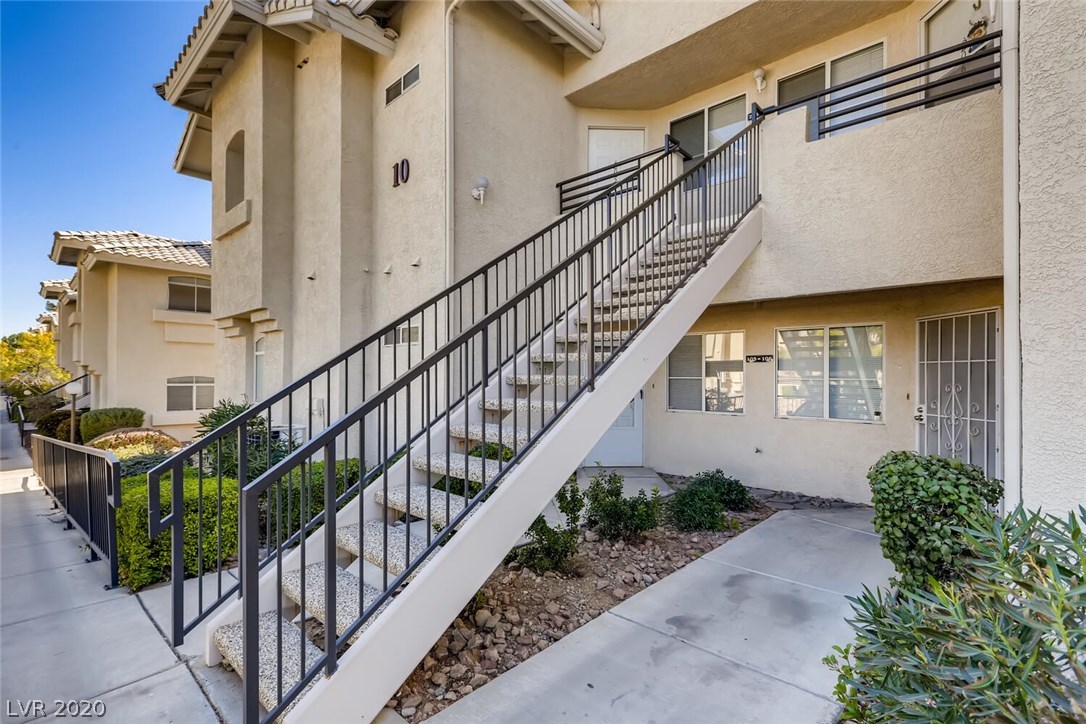 3320 South Fort Apache Road, Unit 205 Las Vegas, NV 89117 - Photo 2 of 26