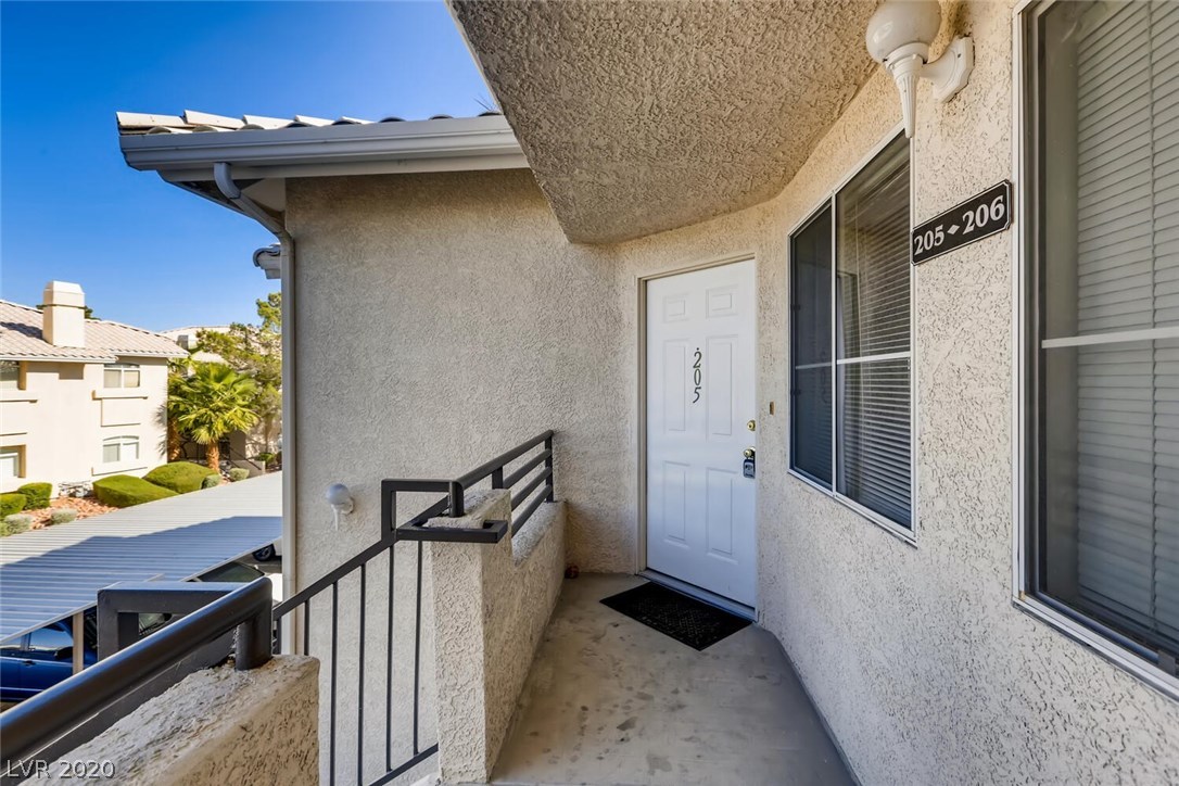 3320 South Fort Apache Road, Unit 205 Las Vegas, NV 89117 - Photo 3 of 26