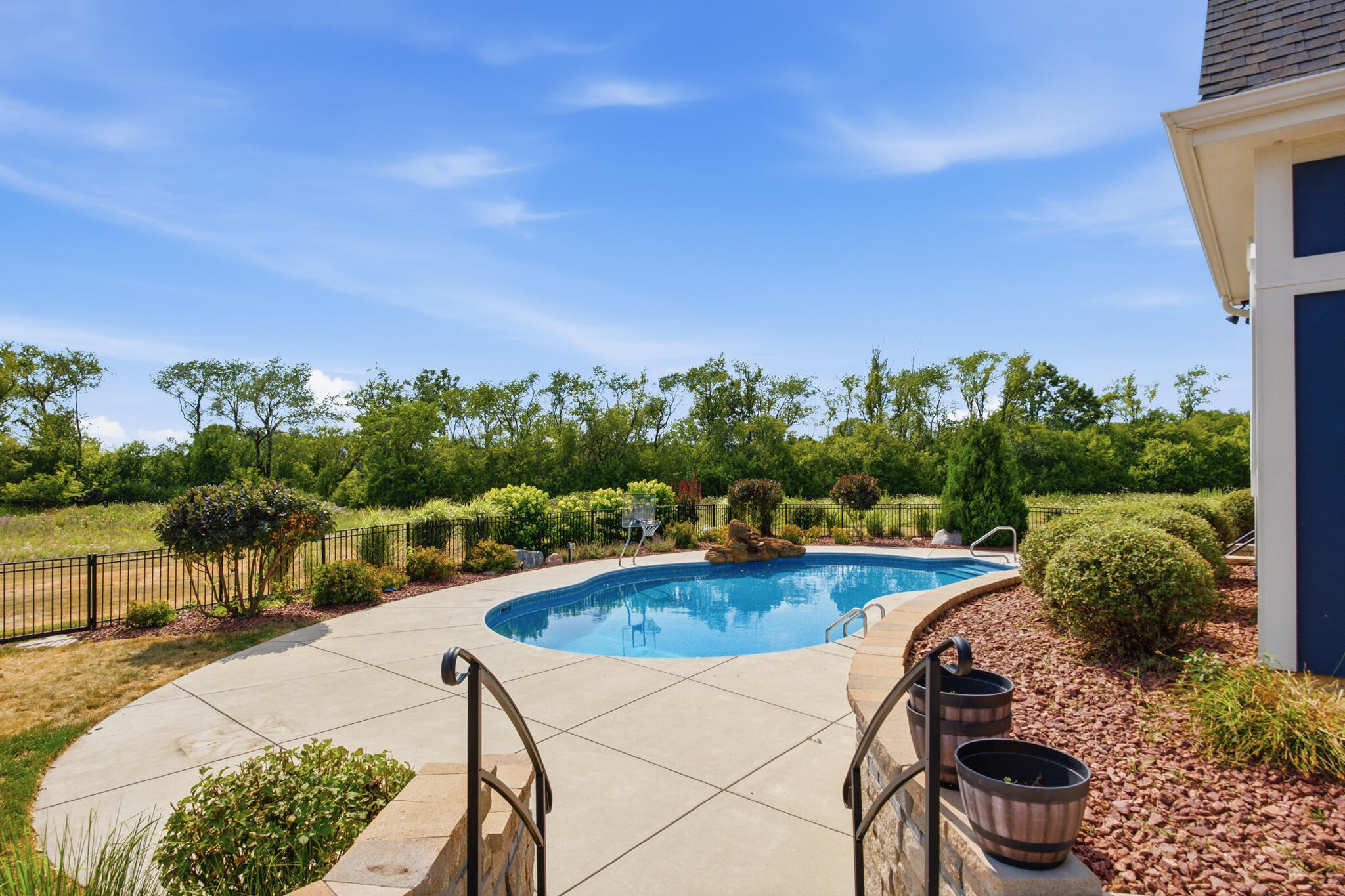 Four Four Seasons Road Delafield, WI 53018 - Photo 61 of 84 W336S721 Four Seasons - HDR-65