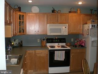 94 Spring Street Mountville, PA 17554 - Photo 2 of 9 Gallery Image 2