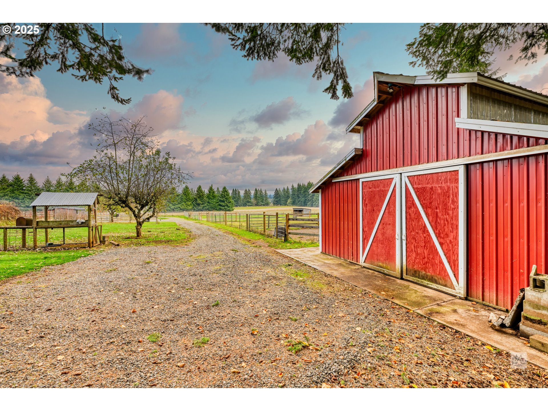 37902 Southeast Porter Road Estacada, OR 97023 - Photo 32 of 48 a view of a backyard