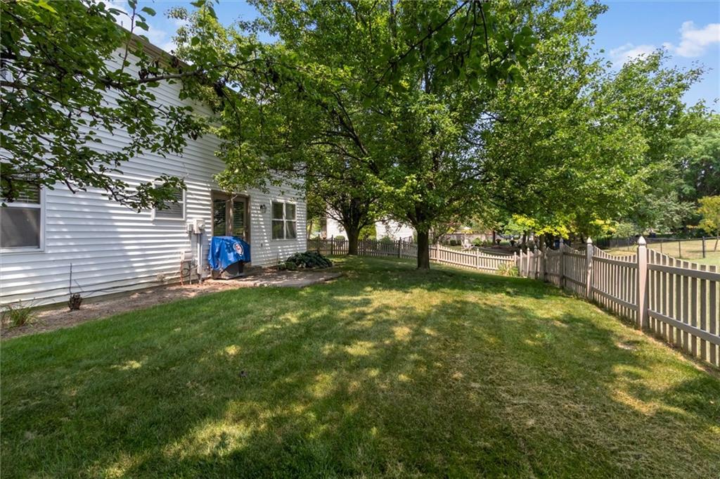 13195 Knoll Ridge Fishers, IN 46038 - Photo 23 of 25 Gallery Image 23