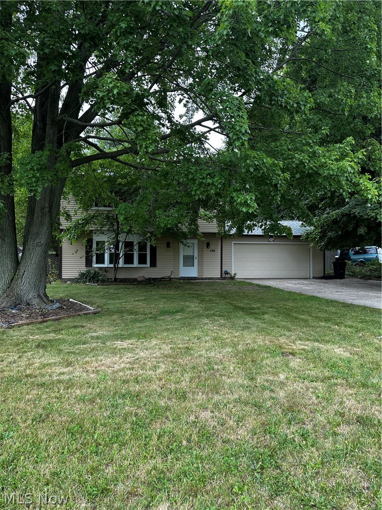 198 Park Road Painesville, OH 44077 - Photo 2 of 31