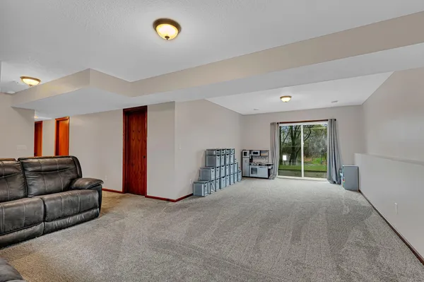 $325,000 | 548 11th Avenue Northeast, Melrose, MN 56352