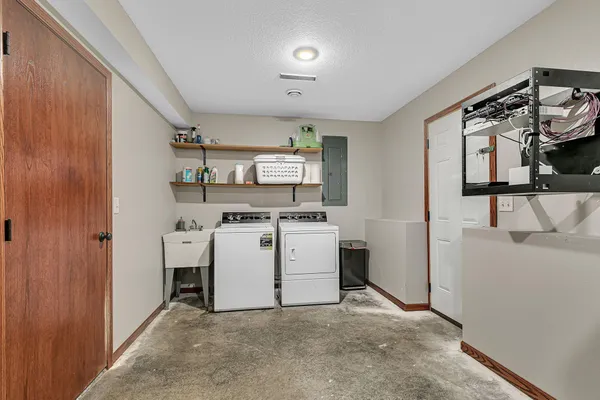 $325,000 | 548 11th Avenue Northeast, Melrose, MN 56352