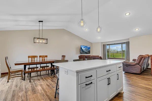 $325,000 | 548 11th Avenue Northeast, Melrose, MN 56352