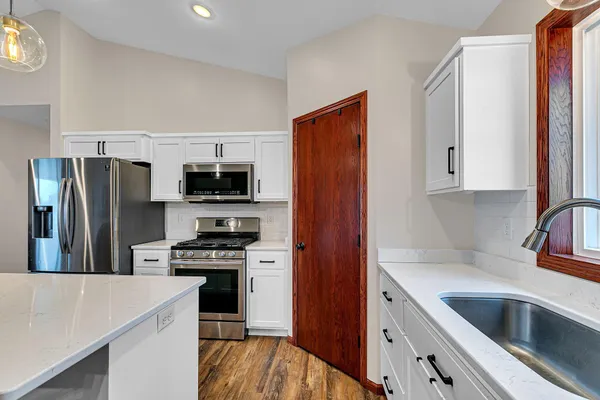 $325,000 | 548 11th Avenue Northeast, Melrose, MN 56352