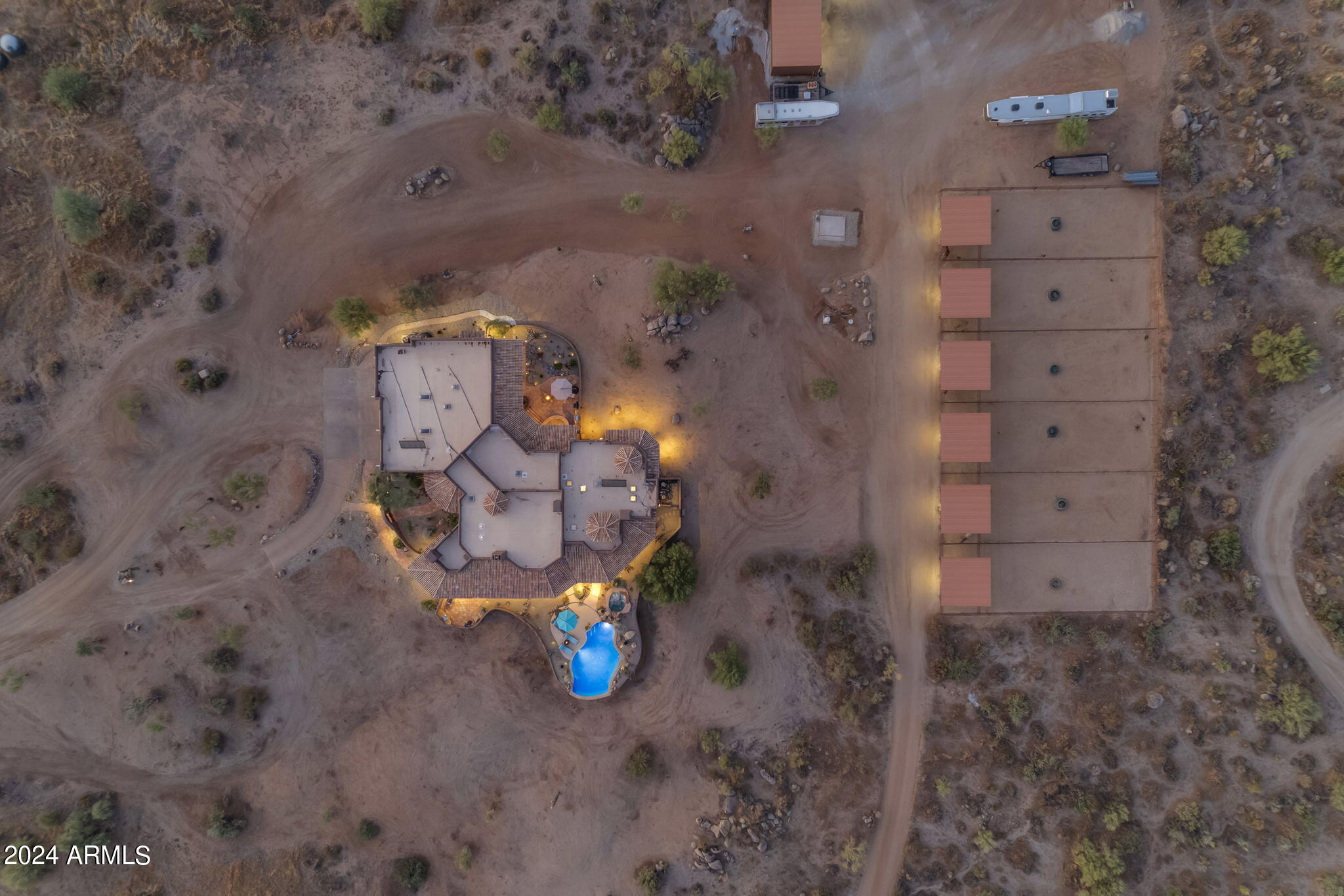 13330 East Jomax Road Scottsdale, AZ 85262 - Photo 12 of 164 9-web-or-mls-9_315_a4m_ext tw
