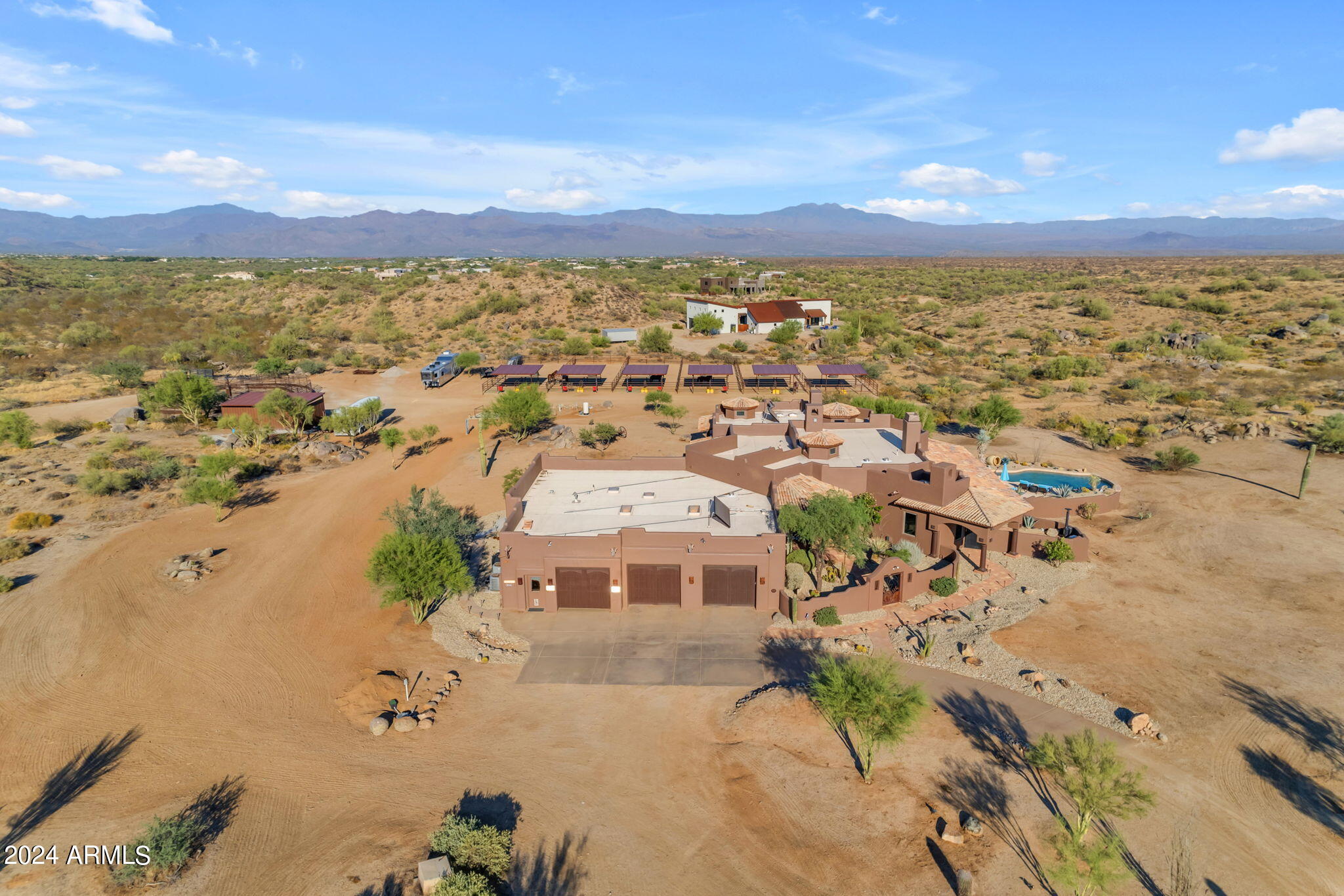 13330 East Jomax Road Scottsdale, AZ 85262 - Photo 14 of 164 92-web-or-mls-92_450_a4m_ext tw