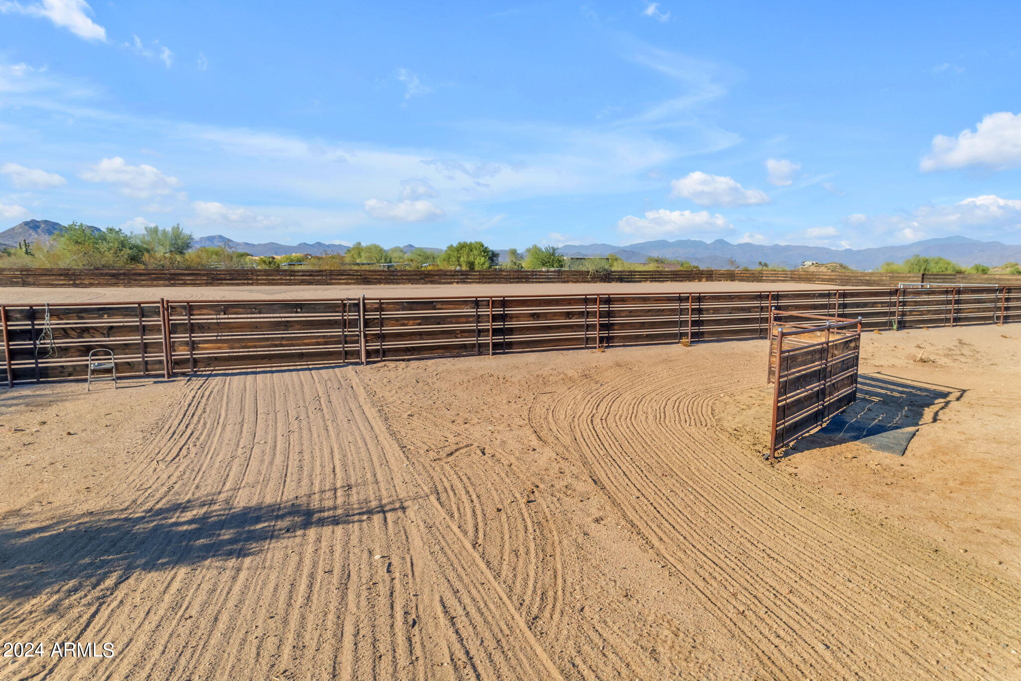 13330 East Jomax Road Scottsdale, AZ 85262 - Photo 145 of 164 204-web-or-mls-204_297_a4m_ext tw