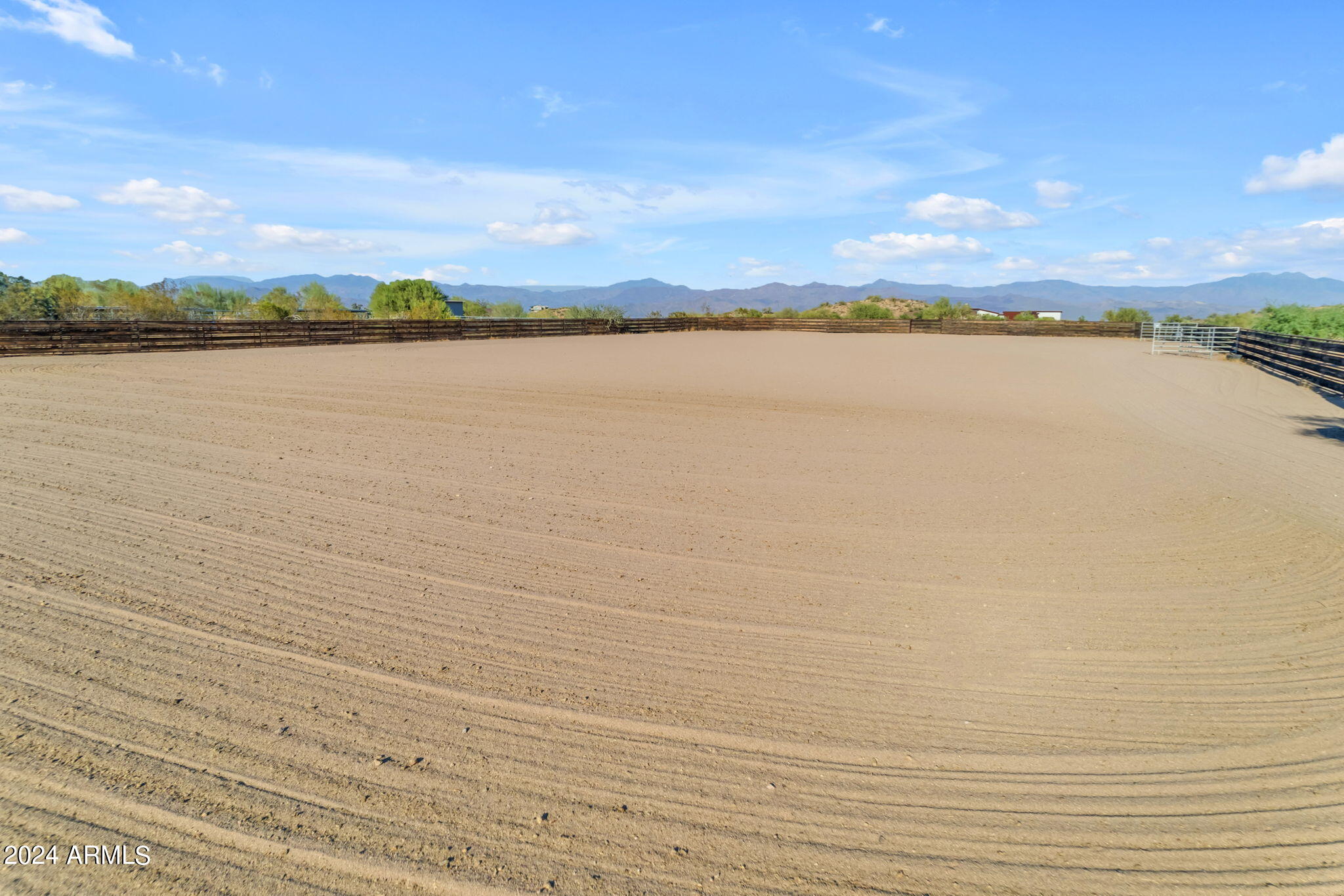 13330 East Jomax Road Scottsdale, AZ 85262 - Photo 146 of 164 206-web-or-mls-206_299_a4m_ext tw