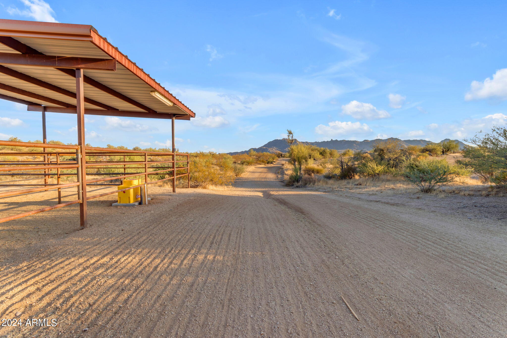 13330 East Jomax Road Scottsdale, AZ 85262 - Photo 148 of 164 a view of an ocean