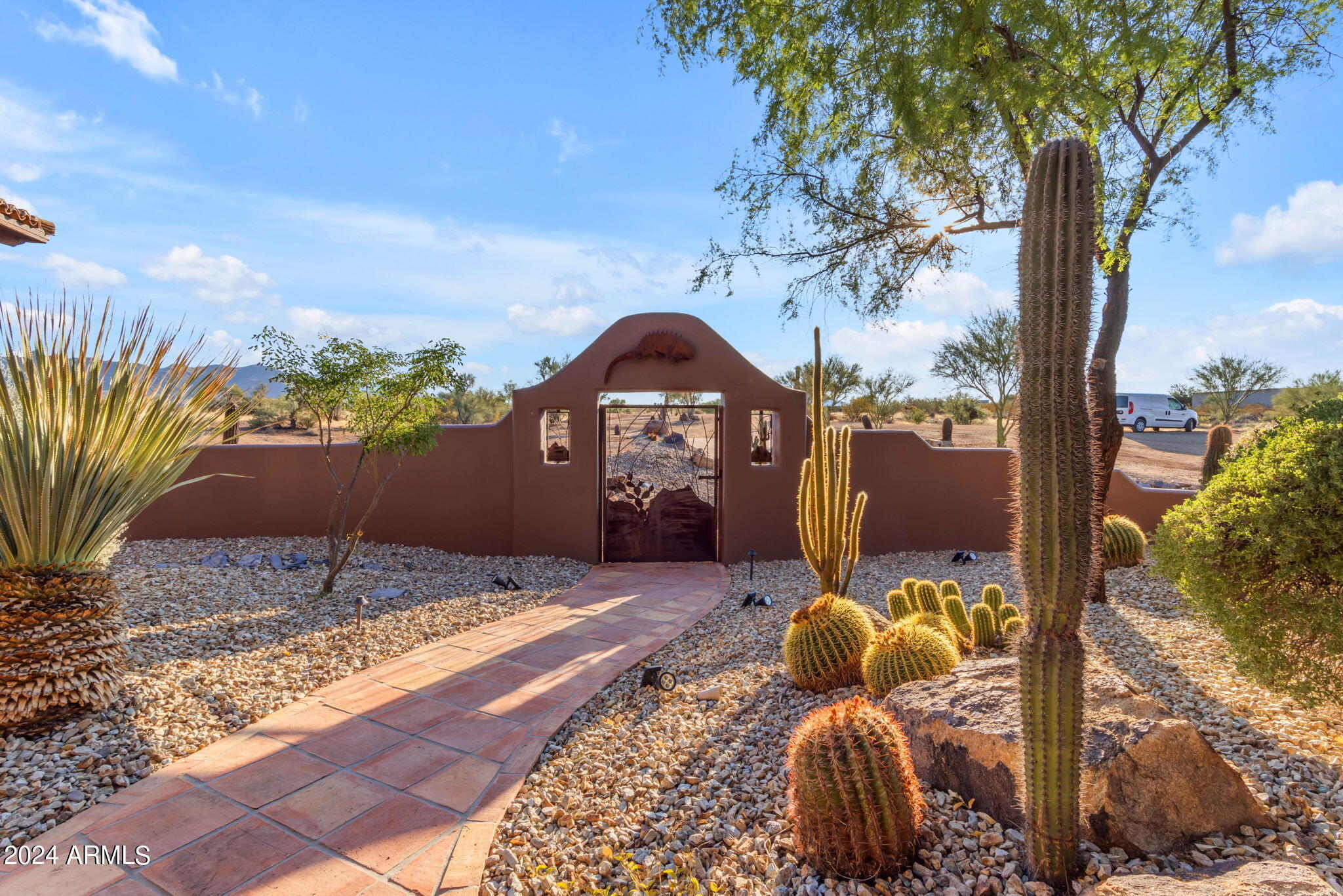 13330 East Jomax Road Scottsdale, AZ 85262 - Photo 53 of 164 43-web-or-mls-43_352_a4m_ext tw