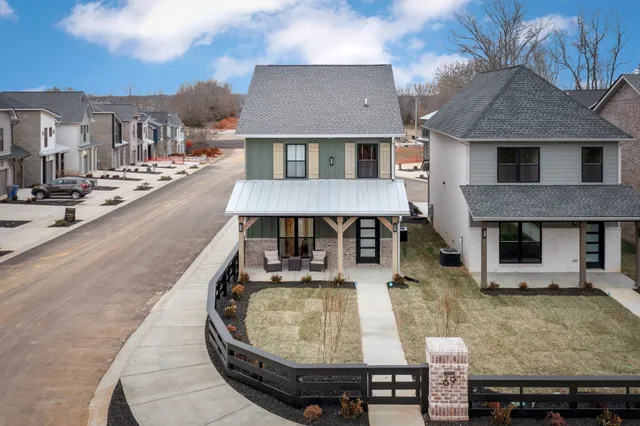 $368,900 | 69 Holland Park, Clarksville, TN 37043