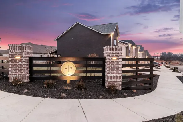 $368,900 | 69 Holland Park, Clarksville, TN 37043