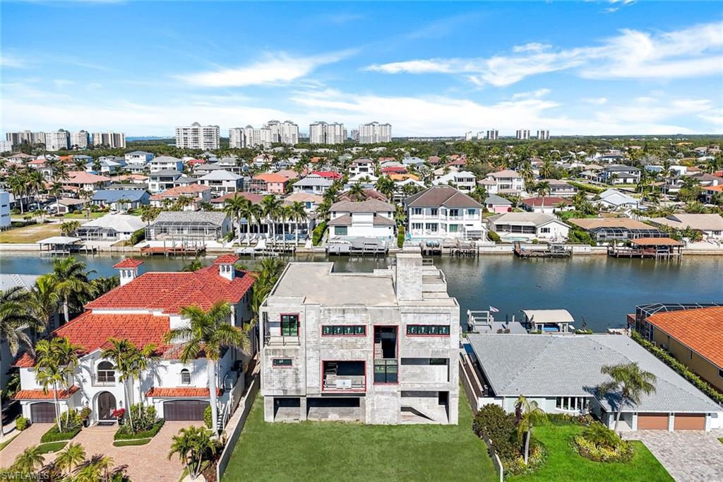 415 Seabee Avenue Naples, FL 34108 - Photo 4 of 32