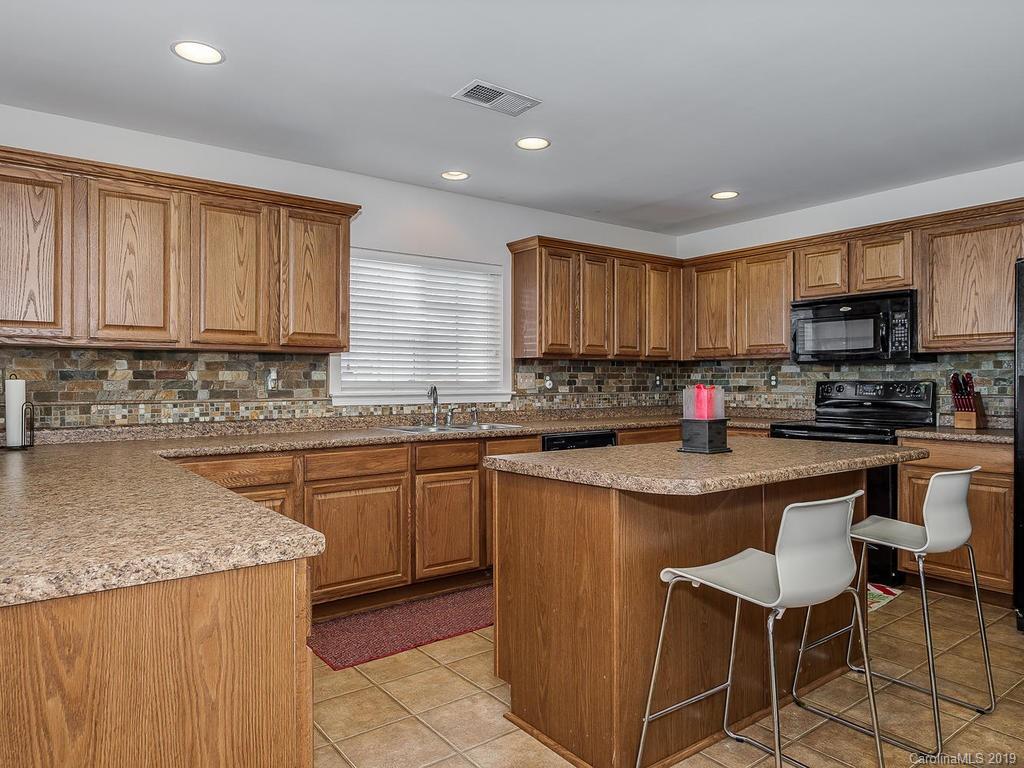 7630 Kuck Road Mint Hill, NC 28227 - Photo 10 of 26 Gallery Image 10