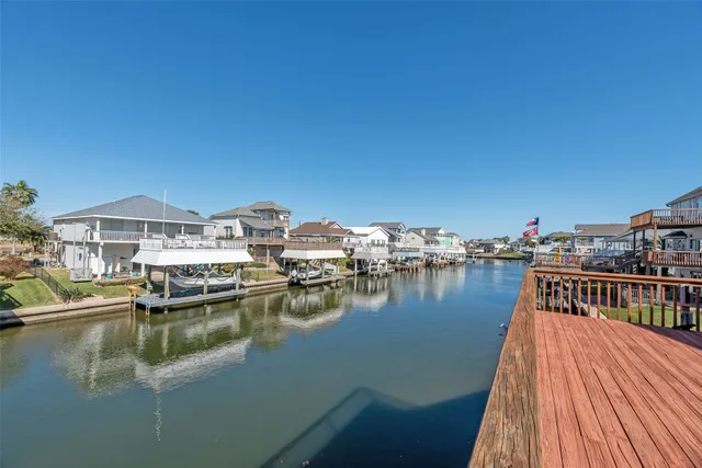 $499,991 | 12840 East Camino Famoso, Galveston, TX 77554