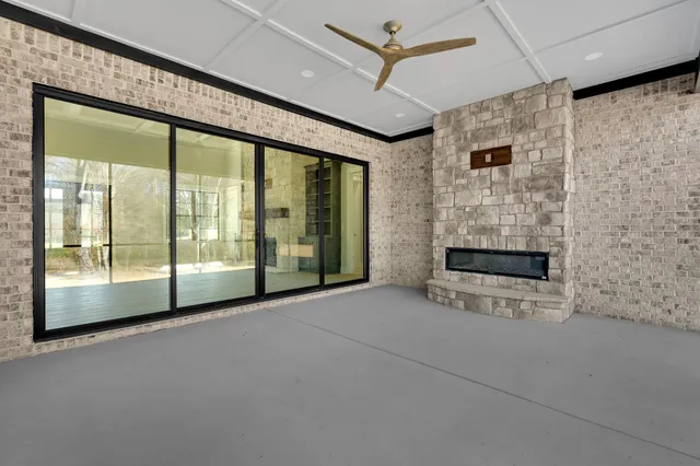 $874,900 | 2108 Country Club Drive, Tullahoma, TN 37388