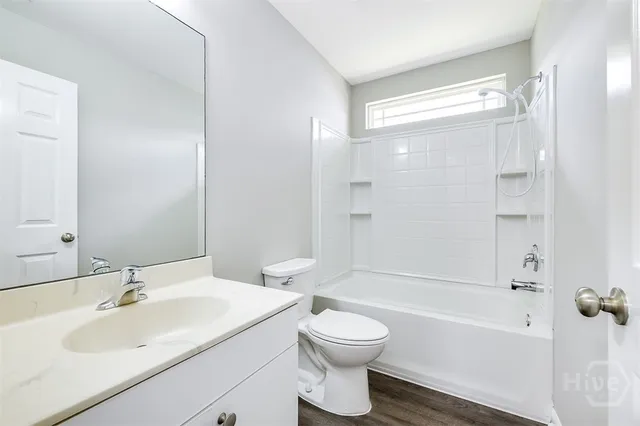 $2,190 | 6 Spring Lakes Drive, Savannah, GA 31407