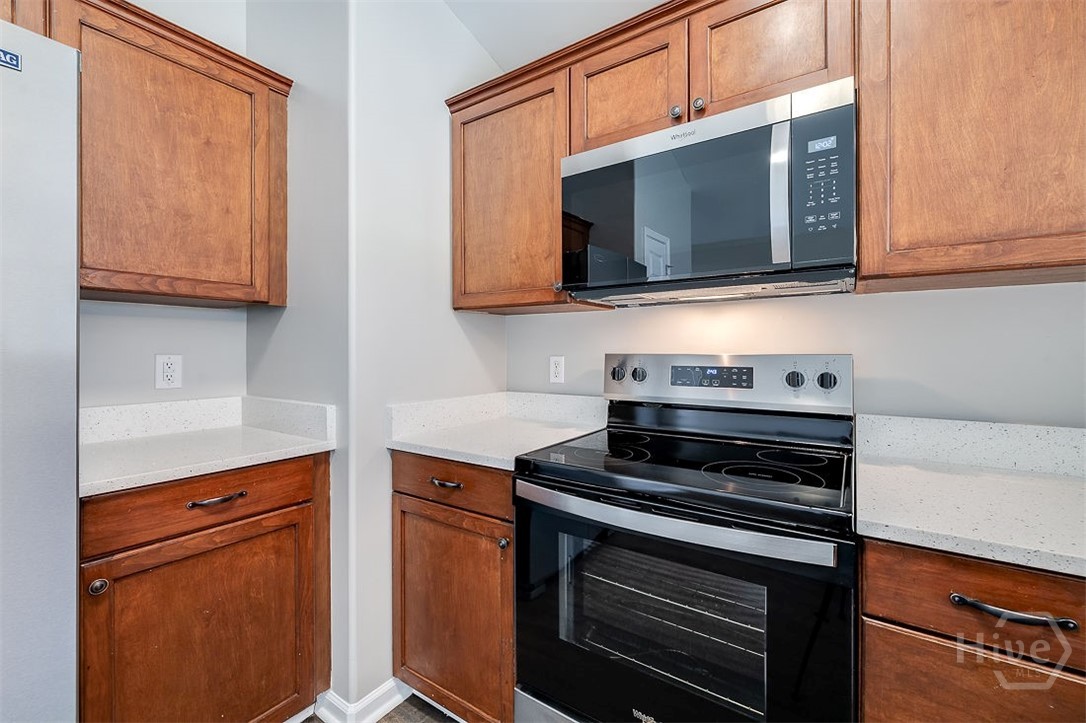 6 Spring Lakes Drive Savannah, GA 31407 - Photo 6 of 26