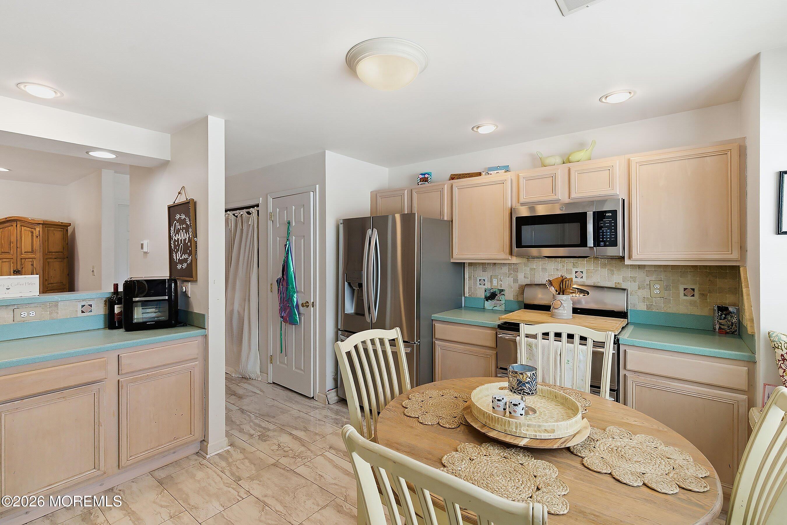 199 Crooked Stick Court Howell, NJ 07731 - Photo 9 of 27 11-Kitchen 1C