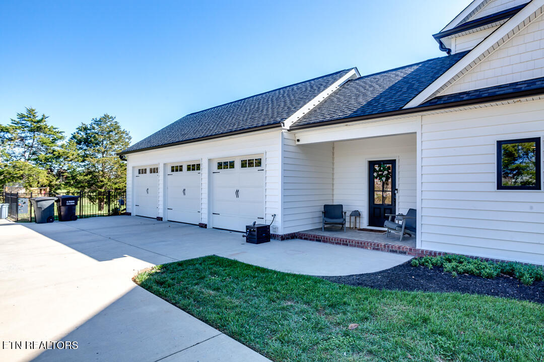 6015 Cate Road Powell, TN 37849 - Photo 58 of 60 071241105-2-6015CateRdKnoxvilleTn-SCREEN