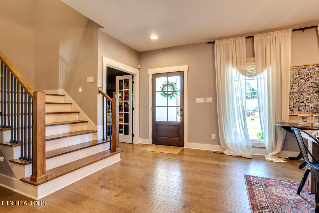 6015 Cate Road Powell, TN 37849 - Photo 8 of 60 022241105-2-6015CateRdKnoxvilleTn-SCREEN