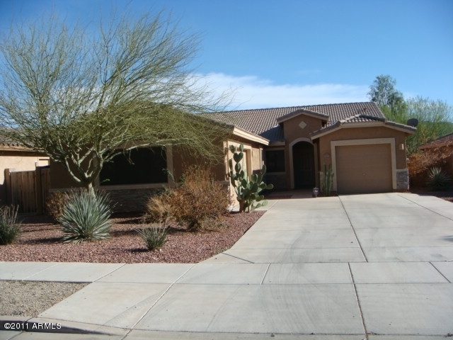 2525 West Darrel Road Phoenix, AZ 85041 - Photo 1 of 4 870363front